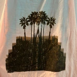 O’Neill find me in paradise graphic tank size small